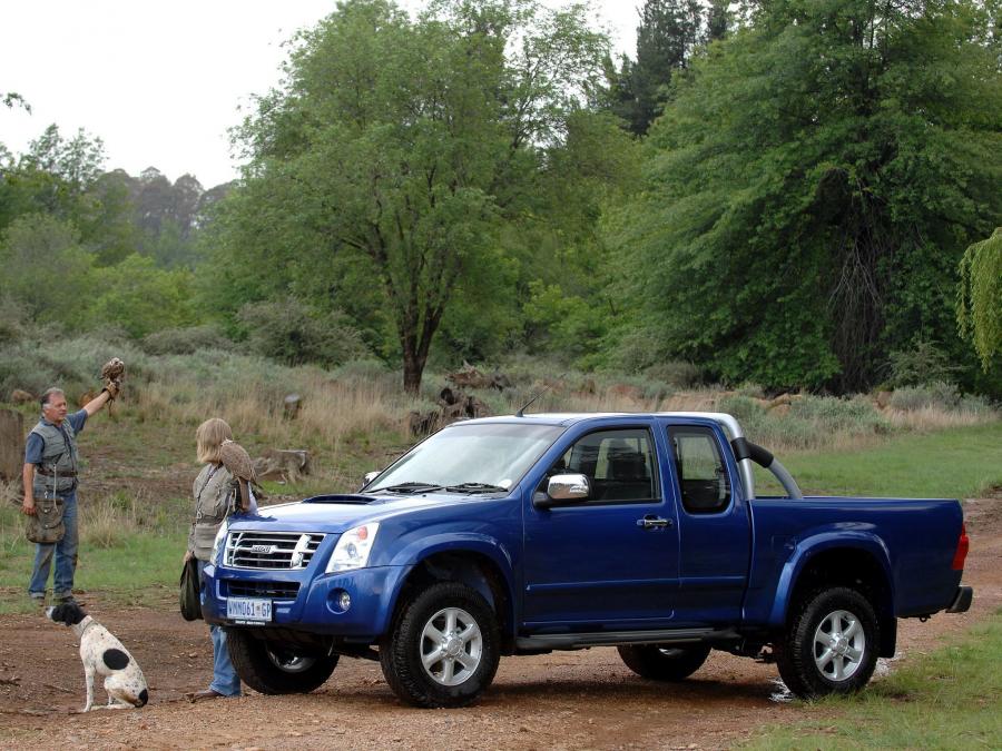  Isuzu KB Extended Cab 2007 года  (фото 3 из 7)
